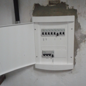 Caixa de luz e interruptor
